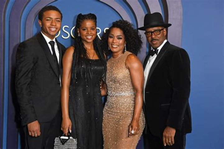 Angela Bassett’s net worth, fact, career, awards, biography & life story