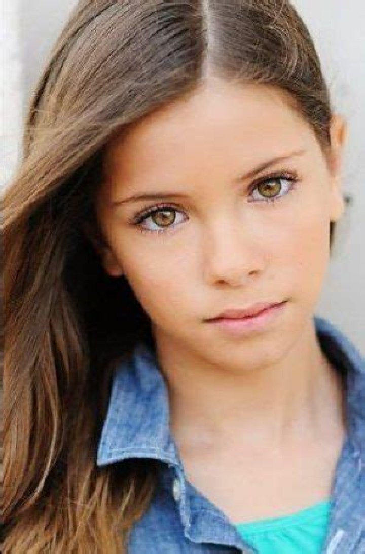 Angela Winiewicz