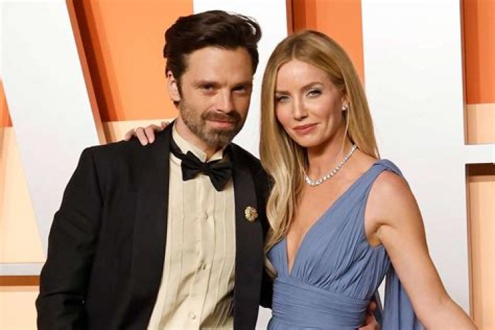 Annabelle Wallis Boyfriend Chris Pine, Feet, Age, Height, Bikini, Husband