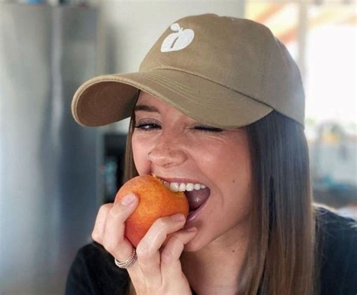 Barstool Sports Chief Crush Susi Vidal Tiktok: Meet Her On Instagram