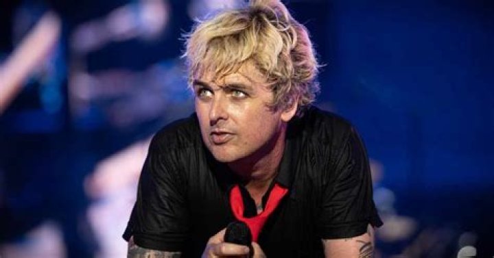 Billie Joe Armstrong Net Worth, Income, Salary, Earnings, Biography