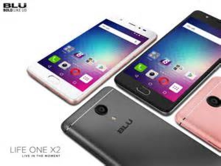BLU Life One X specification and features