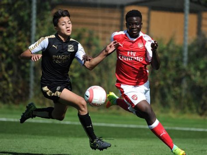 Bukayo Saka Parents – Who Are Yomi Saka & Adenike Saka? Arsenal MidFielder
