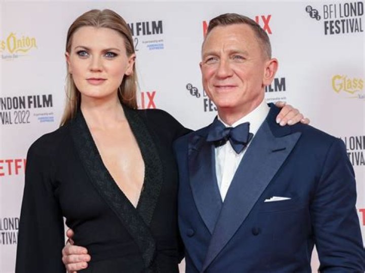 Daniel Craig Daughter – Ella Loudon Wikipedia Age & Height