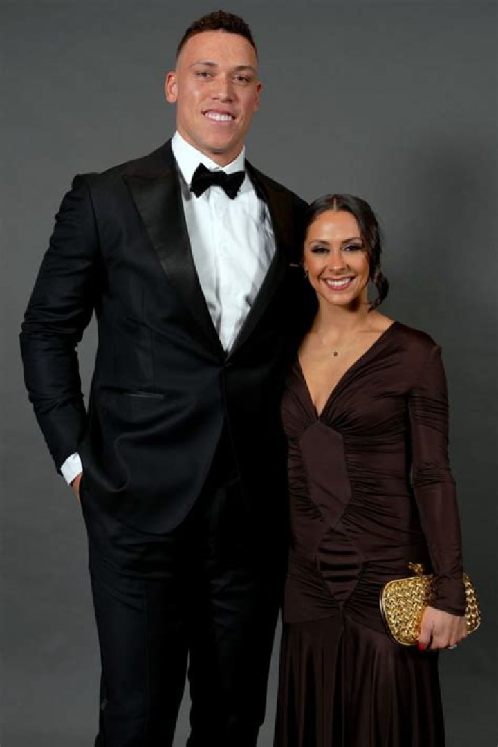 Eddy Alvarez Baseball Wife -Who Is He Married To? Everything To Know