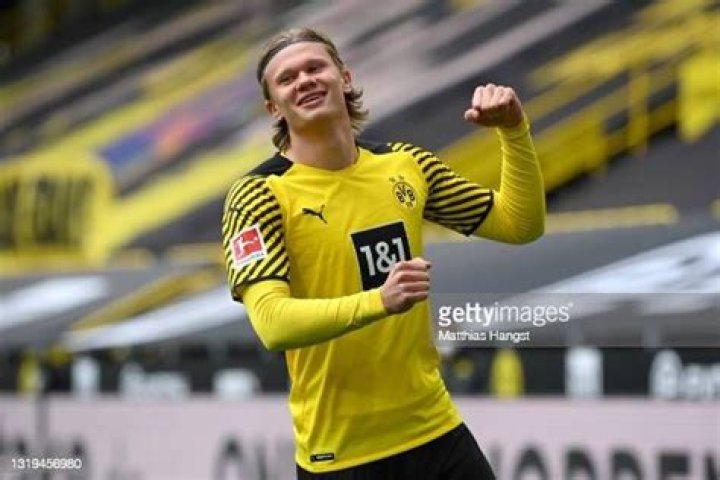Erling Haaland Wife: Is Erling Haaland Married? Who Is Erling Haaland’s Girlfriend?