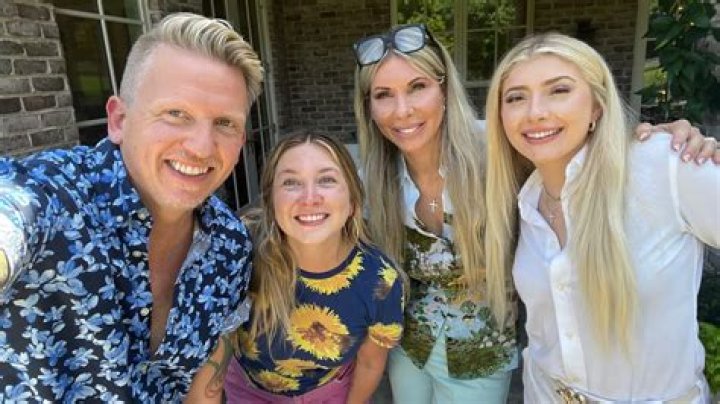 Everything You Need To Know About Dave Mustaine Wife Pamela Casselberry