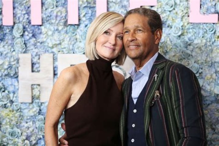 Jillian Beth Gumbel Biography, Age, Husband, Wedding, Net Worth and Yoga Athlete
