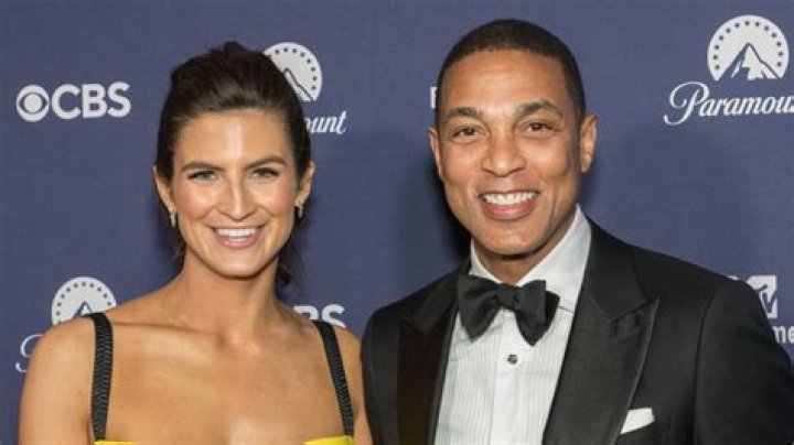 Kaitlan Collins Boyfriend and Husband: Is She Married To Will Douglas?