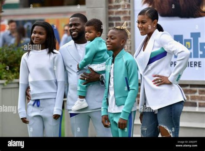 Kenzo Kash Hart Bio, Wiki, Age, Height, Family, Parents, Star kid and Net worth