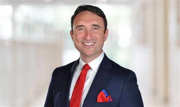 Marshall Kramsky Bio-Wiki, Age, Education, Wife, NBC5, Salary, Net Worth