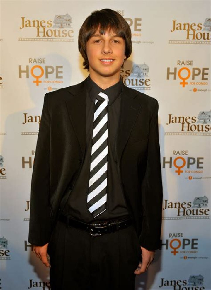 Mitch Holleman’s biography, net worth, fact, career, awards and life story