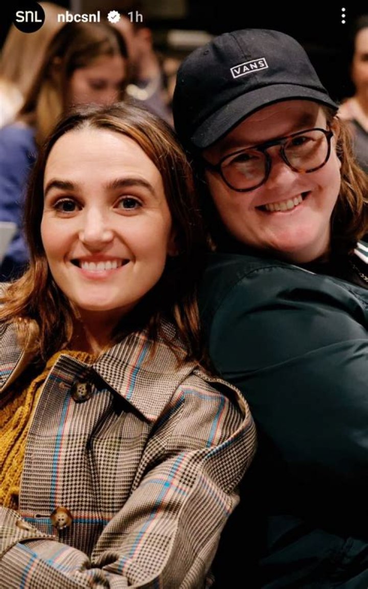 SNL: Who Is Molly Shannon Father James F. Shannon? Comedian’s Car Accident & Family Tragedy