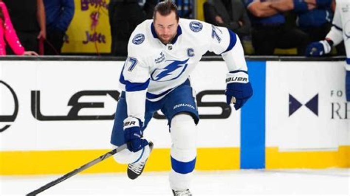 Victor Hedman Age, Wikipedia, Biography, Children, Salary, Net Worth, Parents.