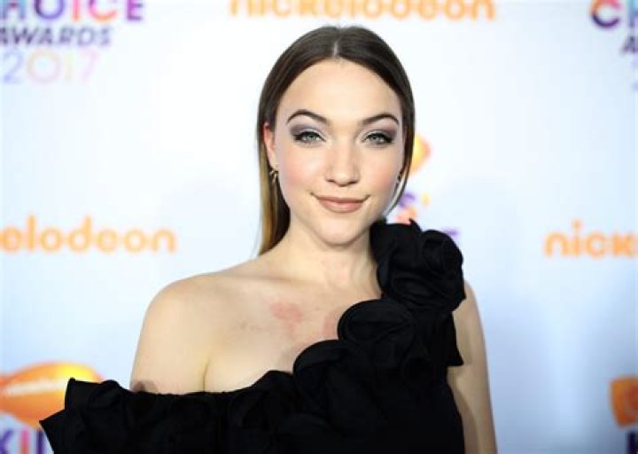 Violett Beane Height, Biography, Wiki, Age, Boyfriend, Facts