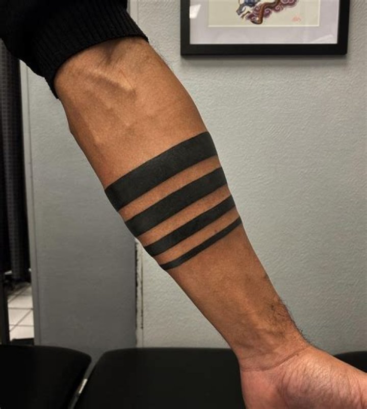 What Is Meaning Behind Bruce Willis Left Arm Tattoo? Is He Left Handed?