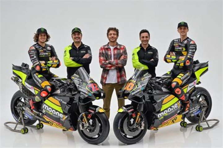 Who Are Francesco Bagnaia Parents? Know About The Net Worth And Family of The Professional MotoGP Racer