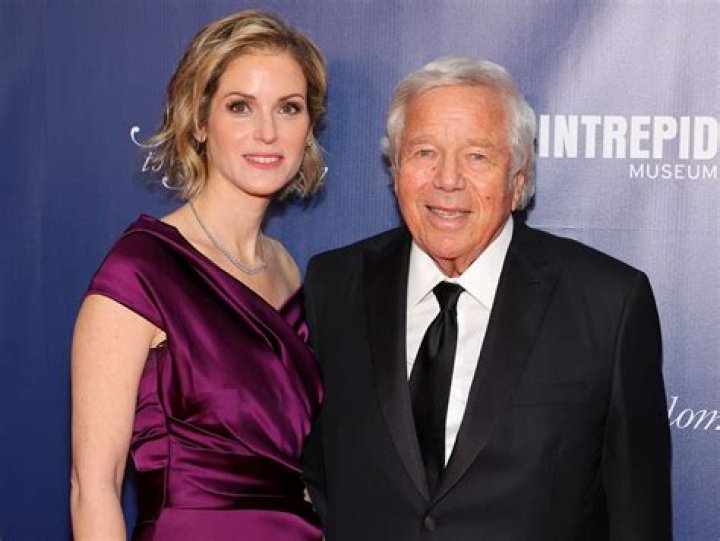Who Is Alexander Kraft Wife, Is He Divorced? Net Worth & Family Explored