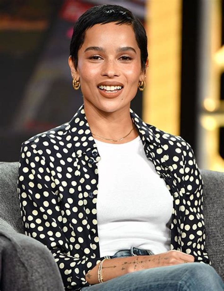 Zoe Kravitz Bio, Wiki, Age, Mom, Wedding, Husband, Parents, Movies, Instagram